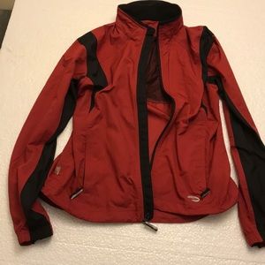 Women’s running outerwear by BrooksRunning